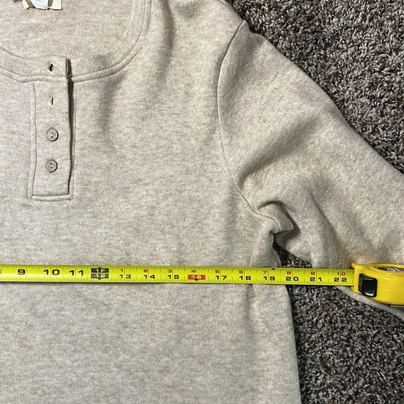 NWT Super soft oversized long sleeve Henley button quarter button shirt - Picture 9 of 10